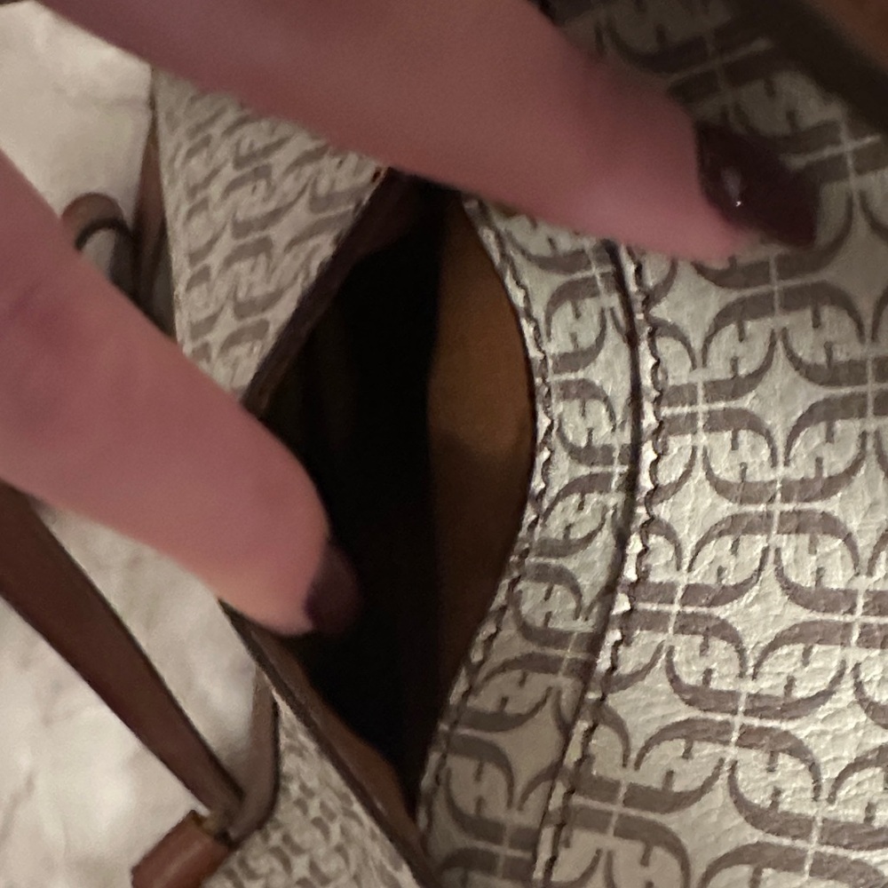 Fossil Tan and Cream Floral Women's Bag - Picture 4 of 7